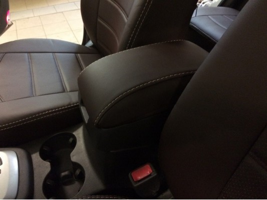 Авточехлы на Hyundai Santa Fe Авточехлы на Hyundai Santa Fe