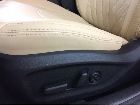 Авточехлы на Hyundai Sonata 7 Авточехлы на Hyundai Sonata 7