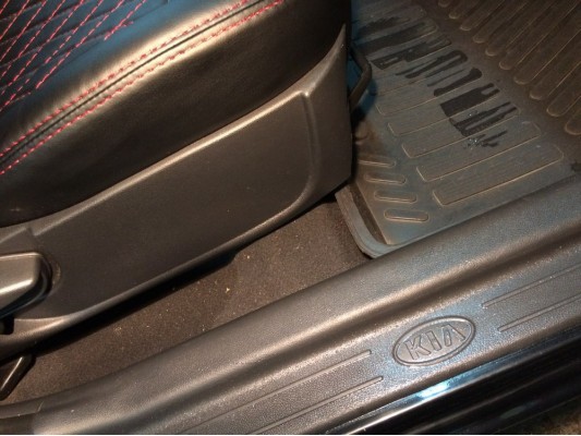 Авточехлы на Kia Cerato 2 Авточехлы на Kia Cerato 2