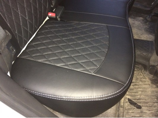 Авточехлы на Mazda 3 BL