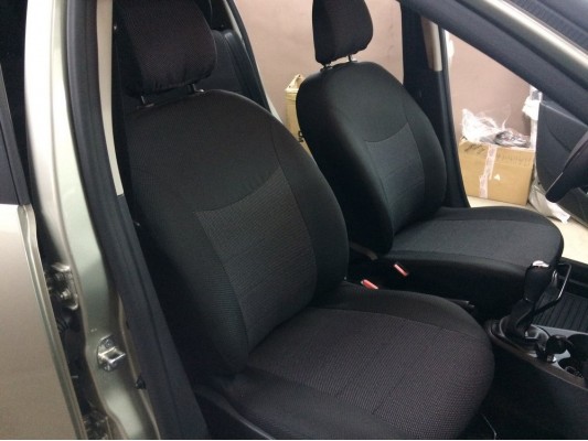 Авточехлы на Renault Sandero Stepway 2 Авточехлы на Renault Sandero Stepway 2