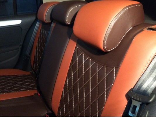 Авточехлы на Volkswagen Golf 6