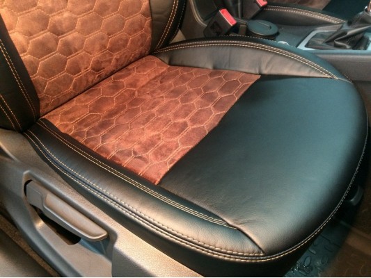 Каркасные авточехлы на Skoda Octavia A7 Каркасные авточехлы на Skoda Octavia A7